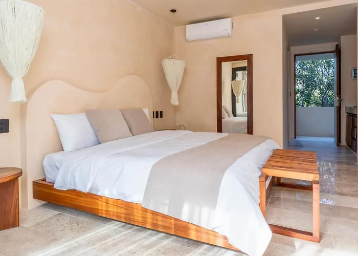 Loch Collection Tulum